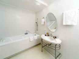 Санаторий Шале Грааль апартаменты Queen suite apart санузел фото