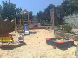 Отель Маджестик. Детская площадка