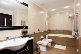 Отель Аквамарин Севастополь, Крым туалетная комната фото