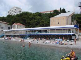 пляж в   отеле  Марат