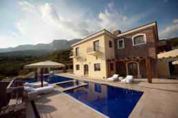 вилла Надя - общий вид