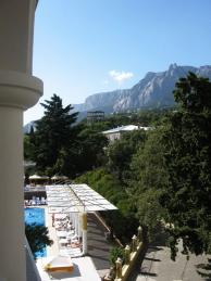  вид с террасы виллы парк Чаир в отеле Марат