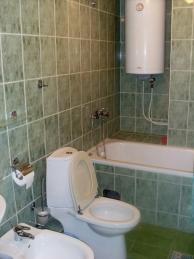 санузел номера люкс семейный в корпусе №6 парк-отеля Марат