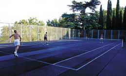 Санаторий Черноморье теннисный корт