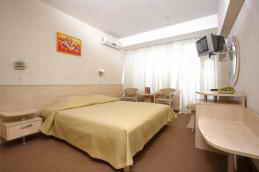 Ялта-Интурист гостиница номер стандартный улучшенный фото