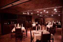 Резиденция Крымский Бриз ресторан Piazzetta винный погреб