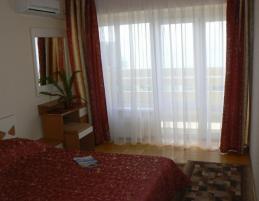  номер люкс в пятом корпусе отеля Марат