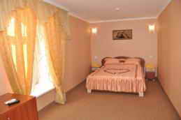   отель Феодосия Крым Феодосия номер люкс