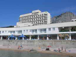 Санаторий Форос. Пляж и корпус