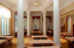 ДТП им. Чехова. Столовая. Золотой зал