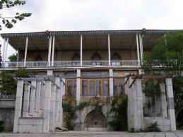 Санаторий матери и ребенка Ясная Поляна. Замок Голицына