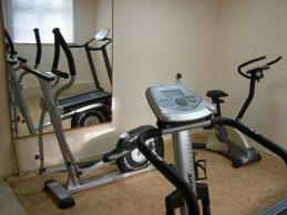 Санаторий Мраморный дворец Тренажерный зал фото